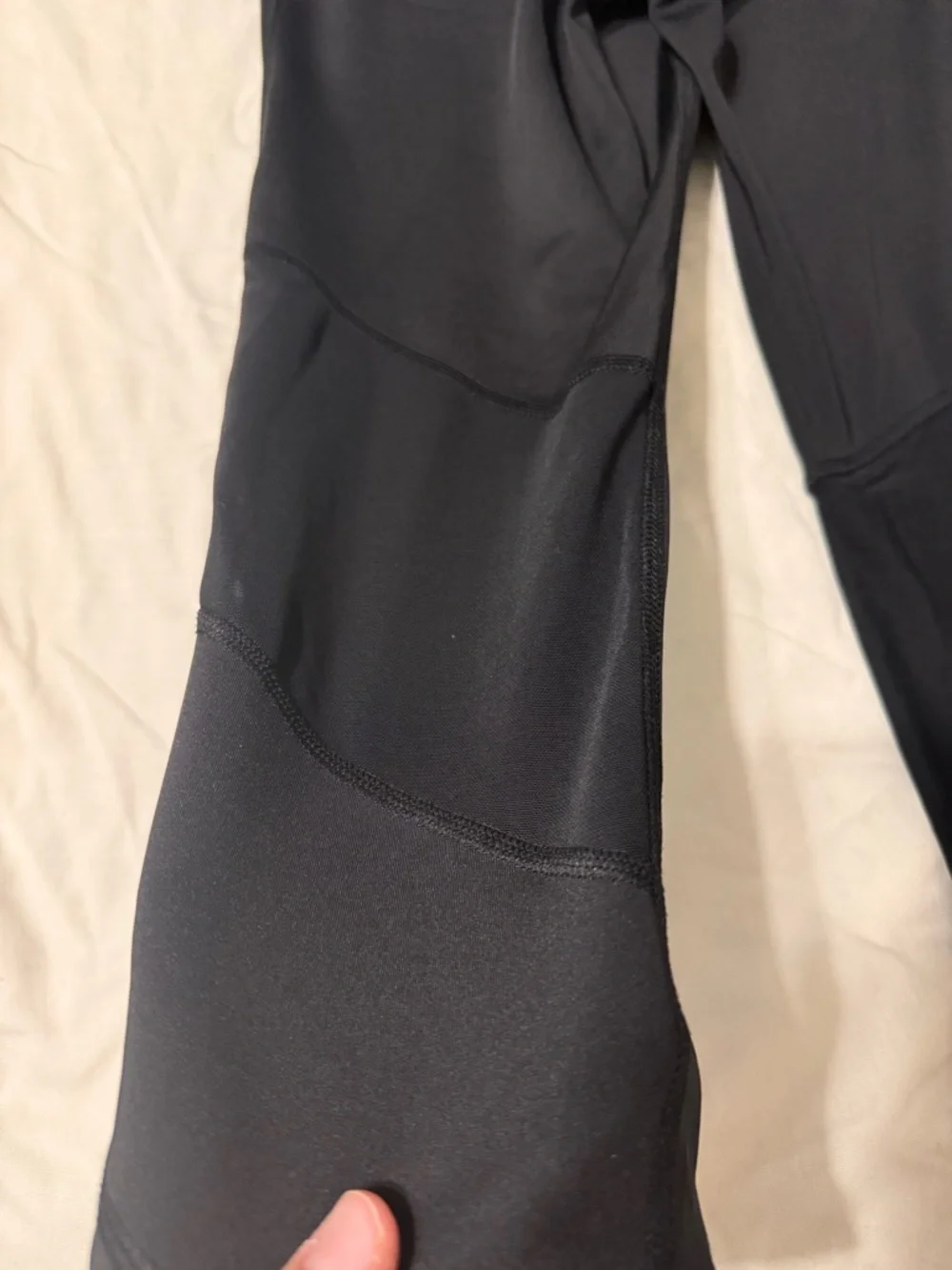 Old Navy Active Black Go-Dry Workout Leggings - Picture 4 of 5